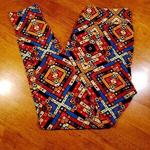 LulaRoe Patterned Leggings szXL (tall and Curvy)